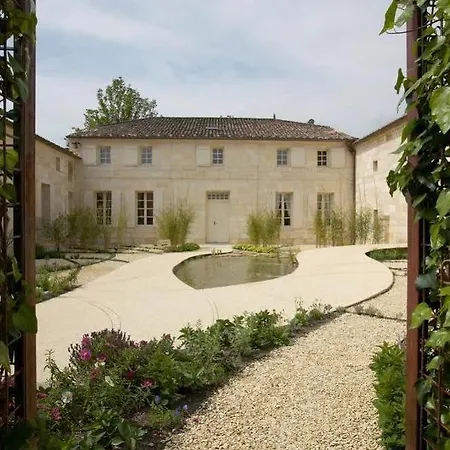 Le Relais De Franc Mayne Emilion Couette-café 4*